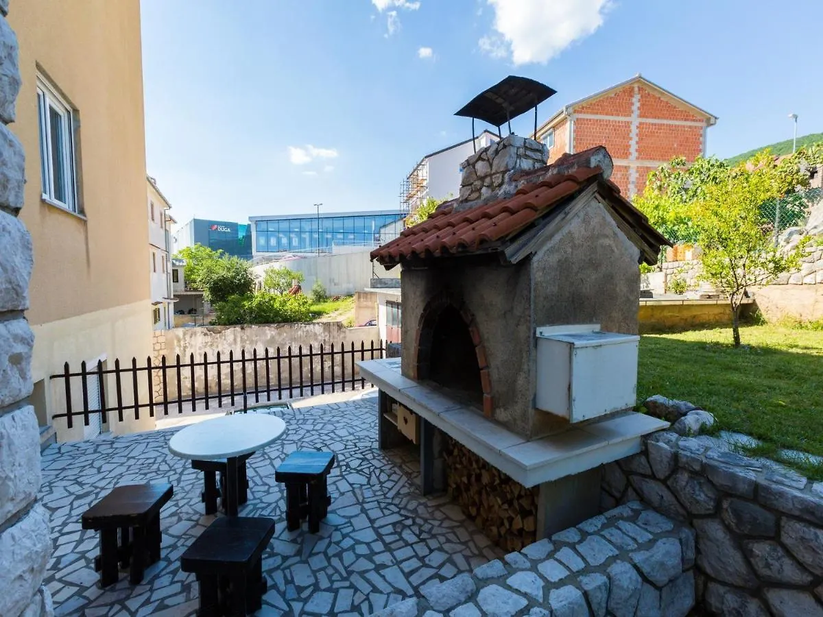 Apartments Davorka Crikvenica 0*,